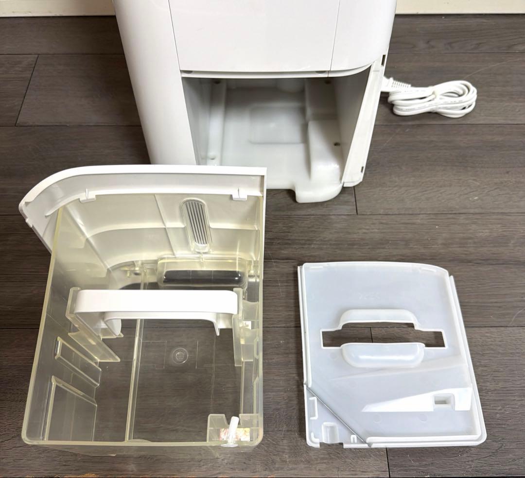 SHARP 衣類乾燥除湿機　CV-F120-W