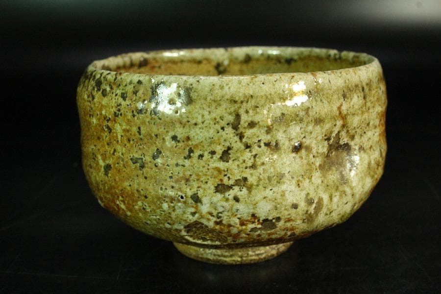 茶道具 古信楽 茶碗 在印 時代箱 骨董(K-YC524)