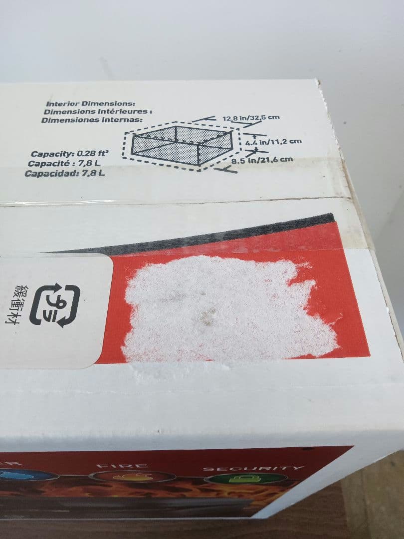 T270　耐水　耐火　ポータブル金庫