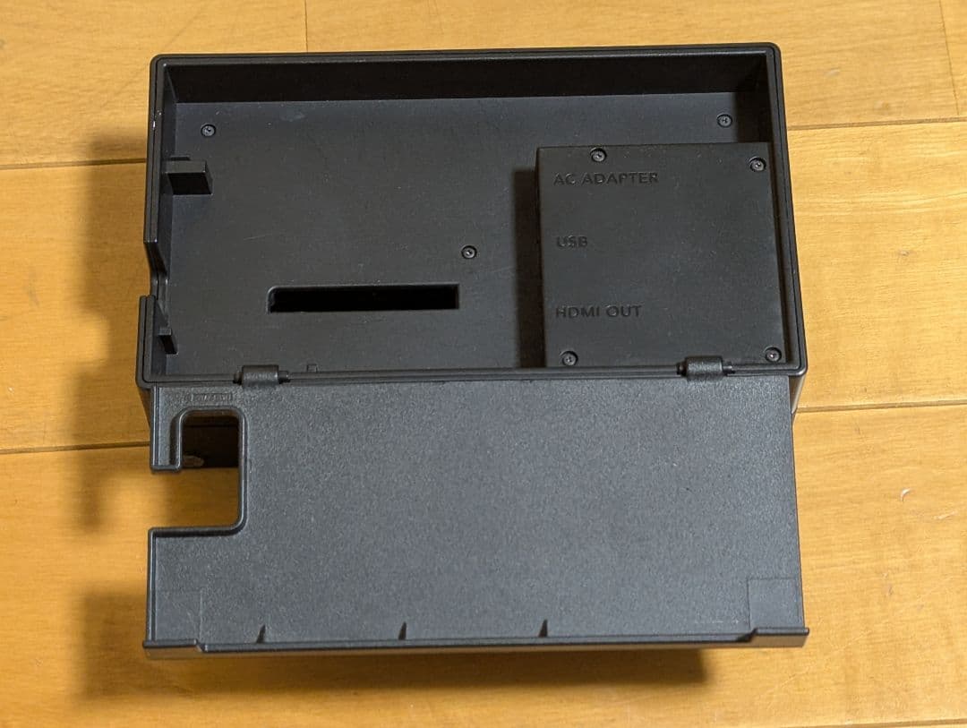 ス*ル様 Nintendo Switch 本体 青とオレンジ　ケース付