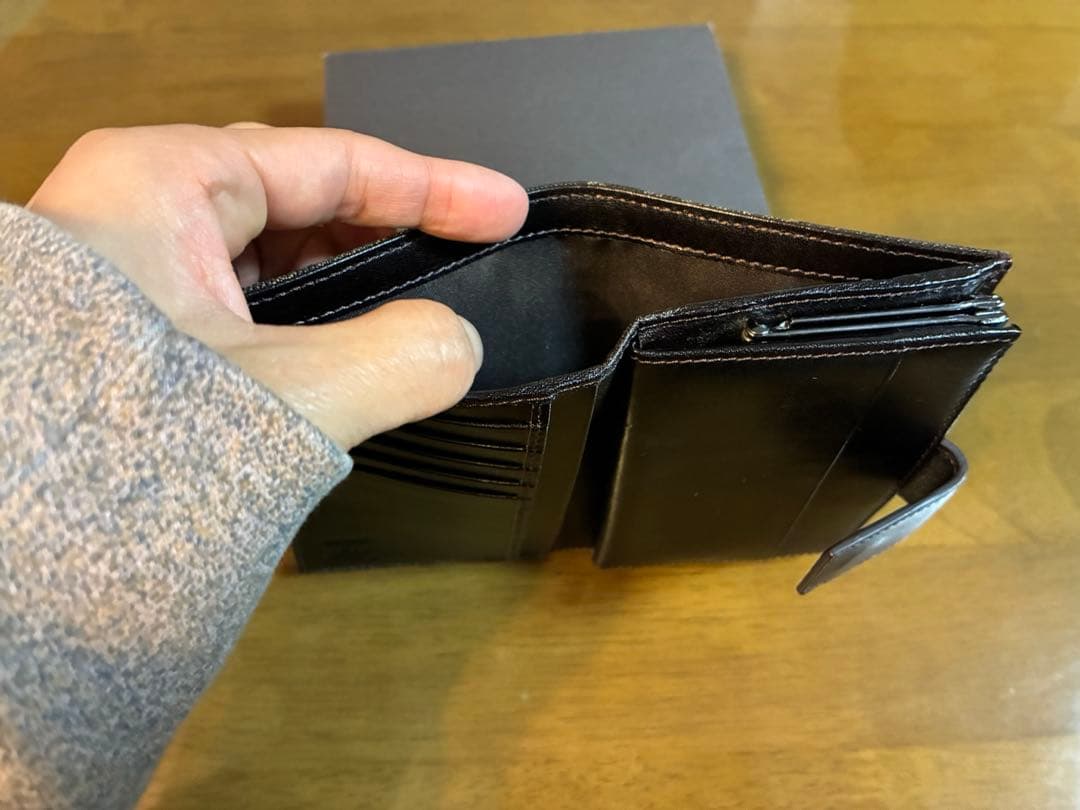 FENDI 財布　二つ折り財布