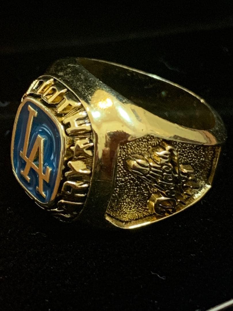 ロサンゼルス・ドジャース 創設100周年記念リング