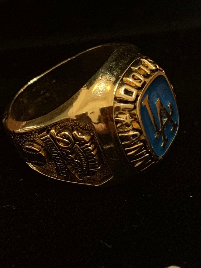 ロサンゼルス・ドジャース 創設100周年記念リング