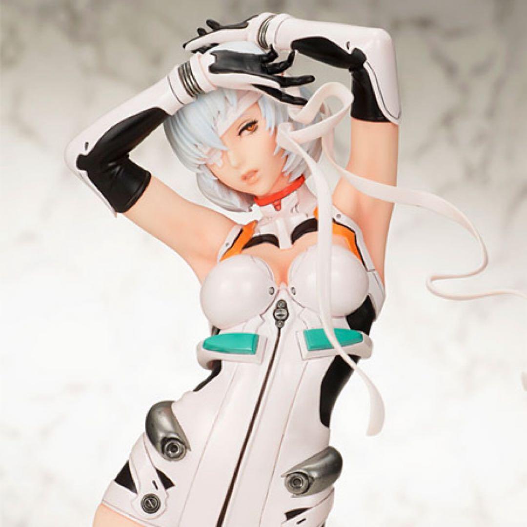 エヴァンゲリオン 綾波レイ フィギュア　未開封新品