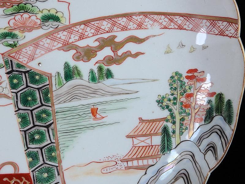 古伊万里　色絵　飛鶴に桜花紋　巻物の図　８寸皿　A571AS-fbku