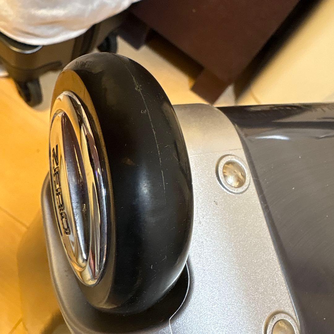 ZERO HALLIBURTON ビジネスキャリーケース グレー　2輪