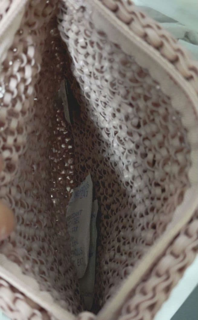 ☆未使用最終価格☆アンテプリマヴィアッジャトーレショルダーバッグピンクorブルー