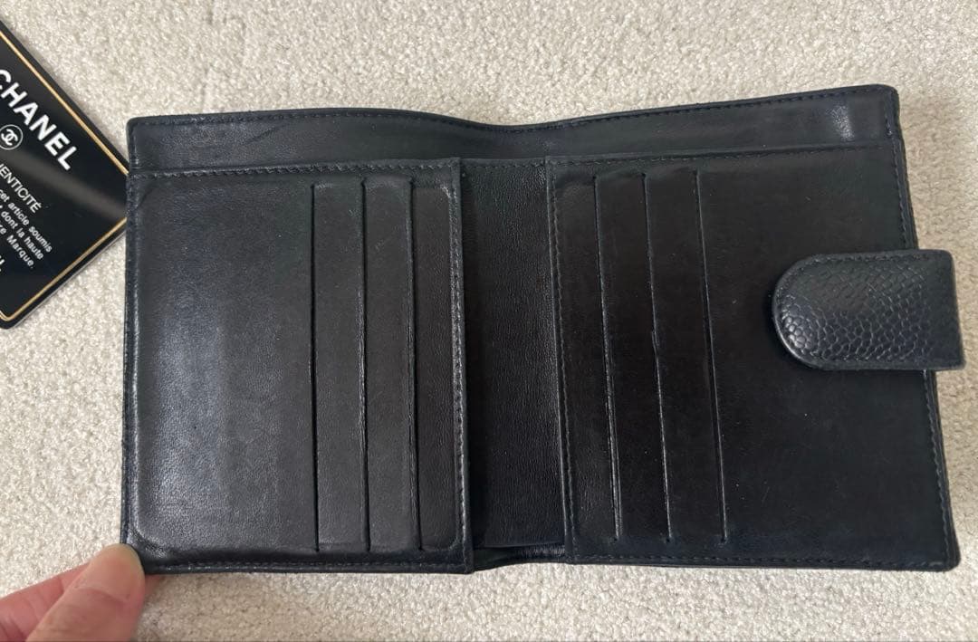 ト*ム様 シャネル　二つ折り財布　キャビアスキン　黒