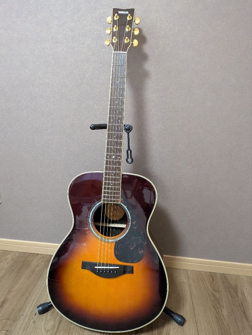 ギター YAMAHA/ LS6 ARE