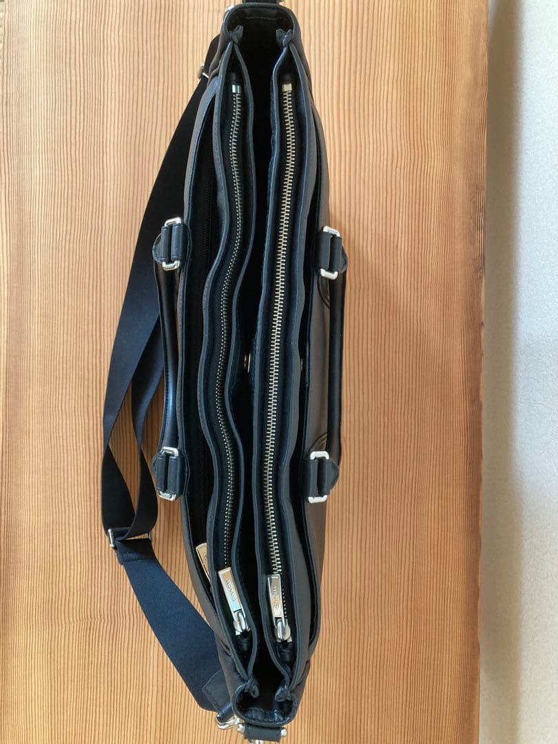 t*a様 COACH コーチ　ビジネスバッグ ブラック レザー