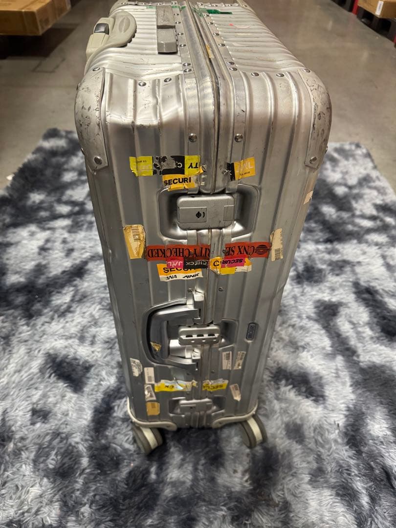 【本日限定金額】RIMOWAトパーズ932.70 82L4輪 TOPASシリーズ