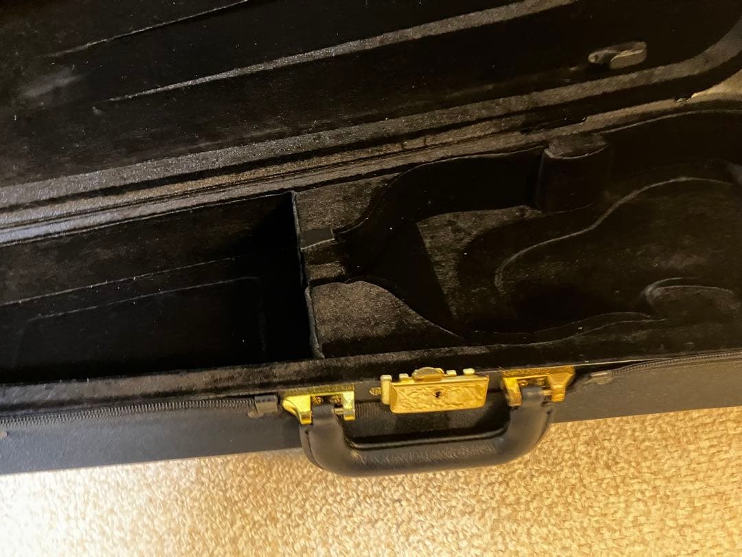 数回持ち出し品　スーパーライト　バイオリン　ケース　ブラック