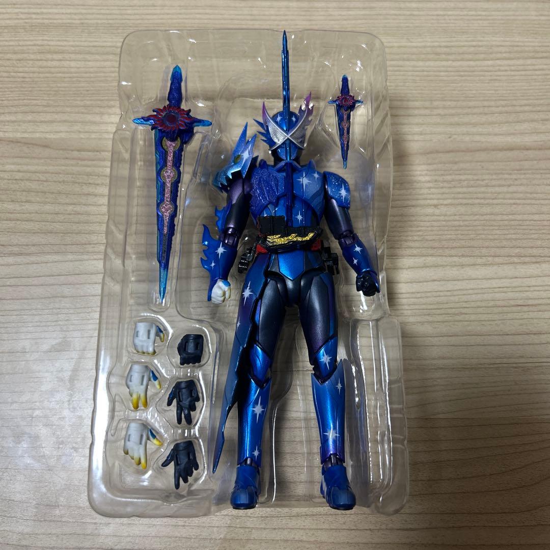 S.H.Figuarts仮面ライダークロスセイバー