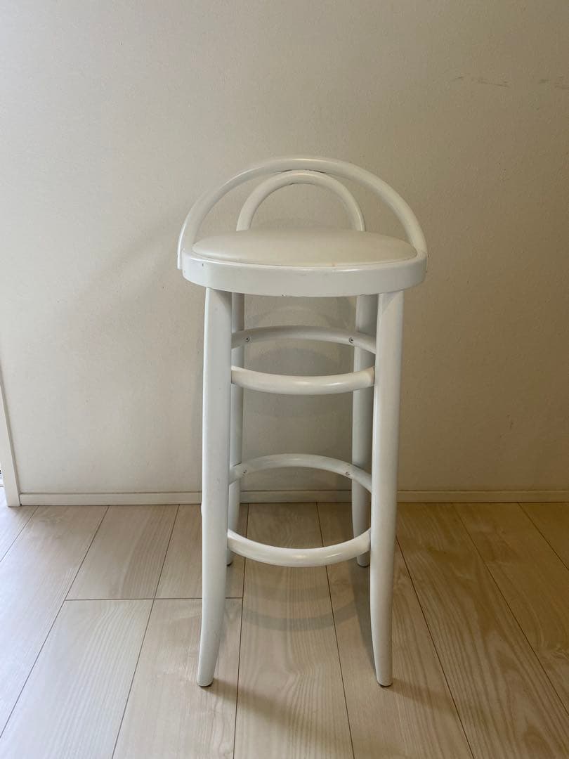 秋田木工ホワイト 背もたれ付きスツール1脚