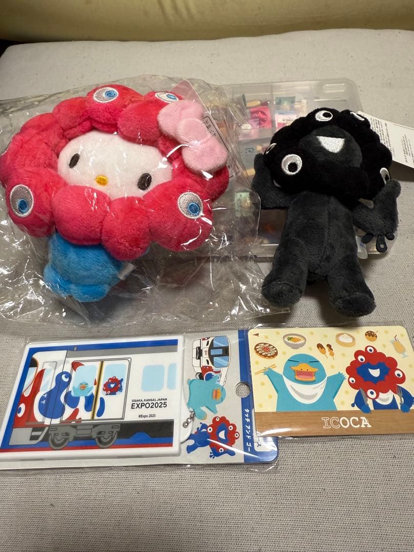 万博　レアグッズ　3点セット　黒ミャクミャク　イコカ　ミャクミャクキティ