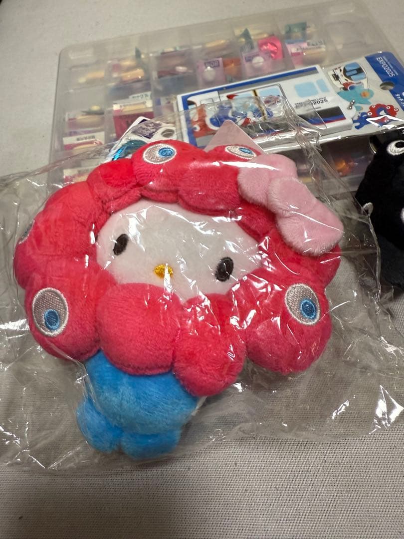 万博　レアグッズ　3点セット　黒ミャクミャク　イコカ　ミャクミャクキティ