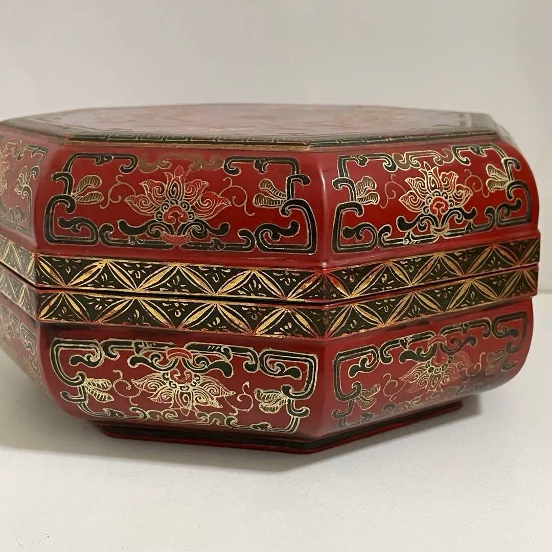 清时代 吉祥文漆絵 八角盒子 乾隆年 蓋付き アンティーク中国 骨董品