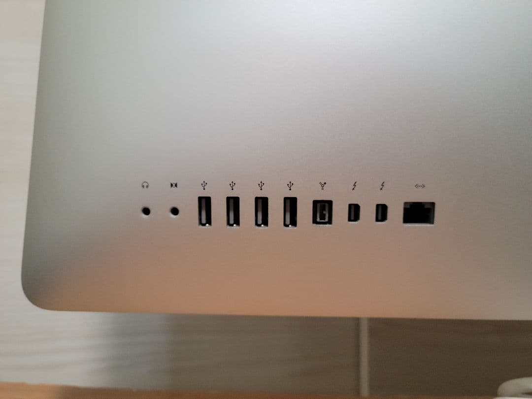 美品　Apple iMac 2011 27インチ キーボードDVDドライブ付き