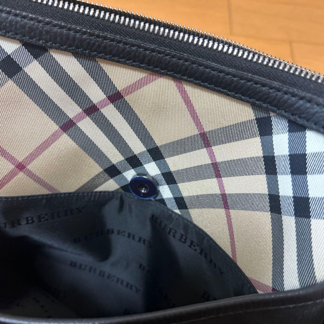 バーバリーナイロンショルダーバッグ