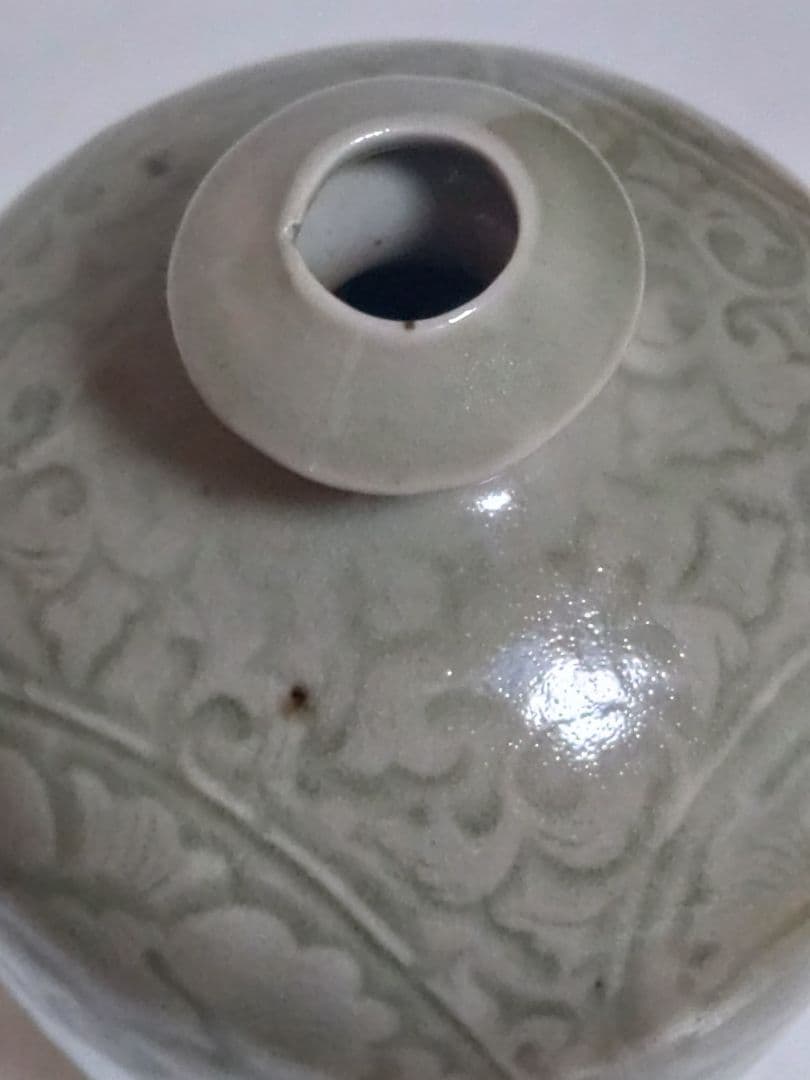 中国美術　古物　骨董　揚州窯　甁　唐草文　写し