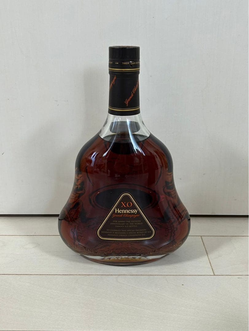 Hennessy グランドシャンパーニュ XO 700ml