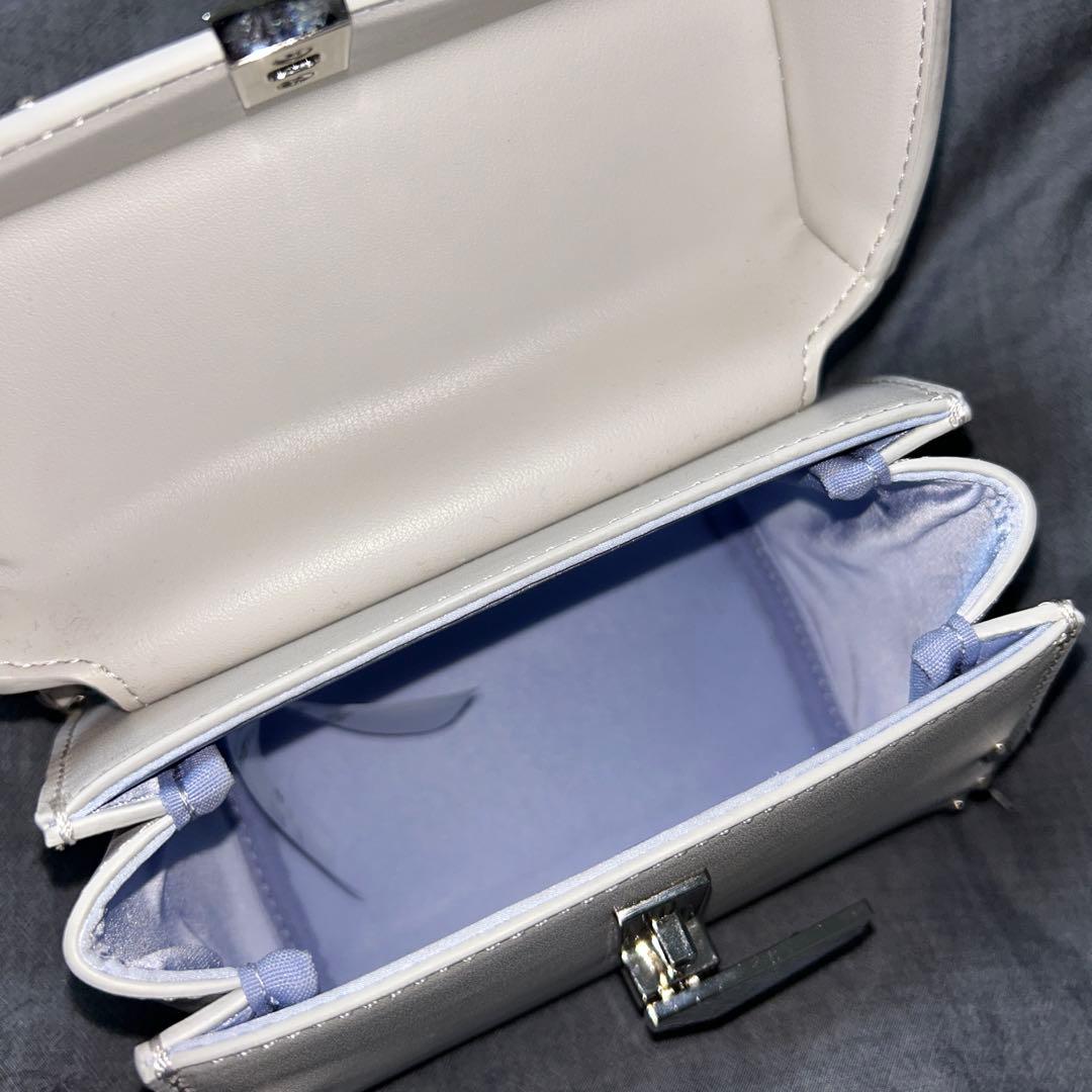 USAGIONLINE・ZOZO限定リュタンビジュースタッズポシェット