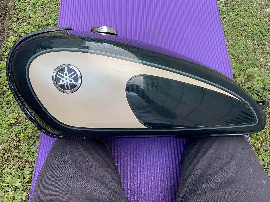 sr400 深緑　純正タンク