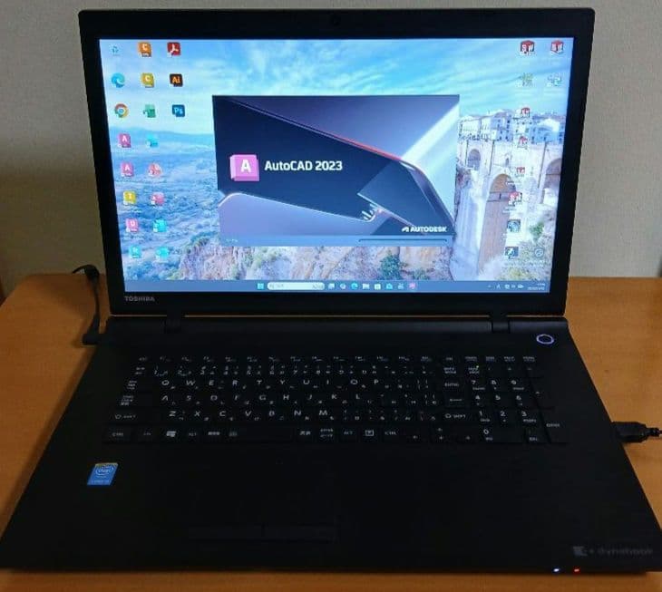 Autocad lt 2023 TOSHIBA　ノートパソコン