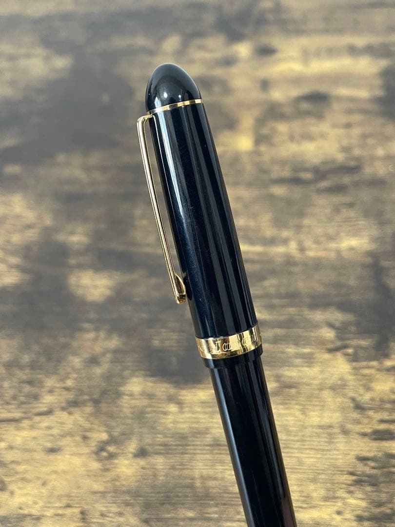 試筆のみ　細軟ニブ　14金　ゴールド×ブラック　プラチナ　万年筆