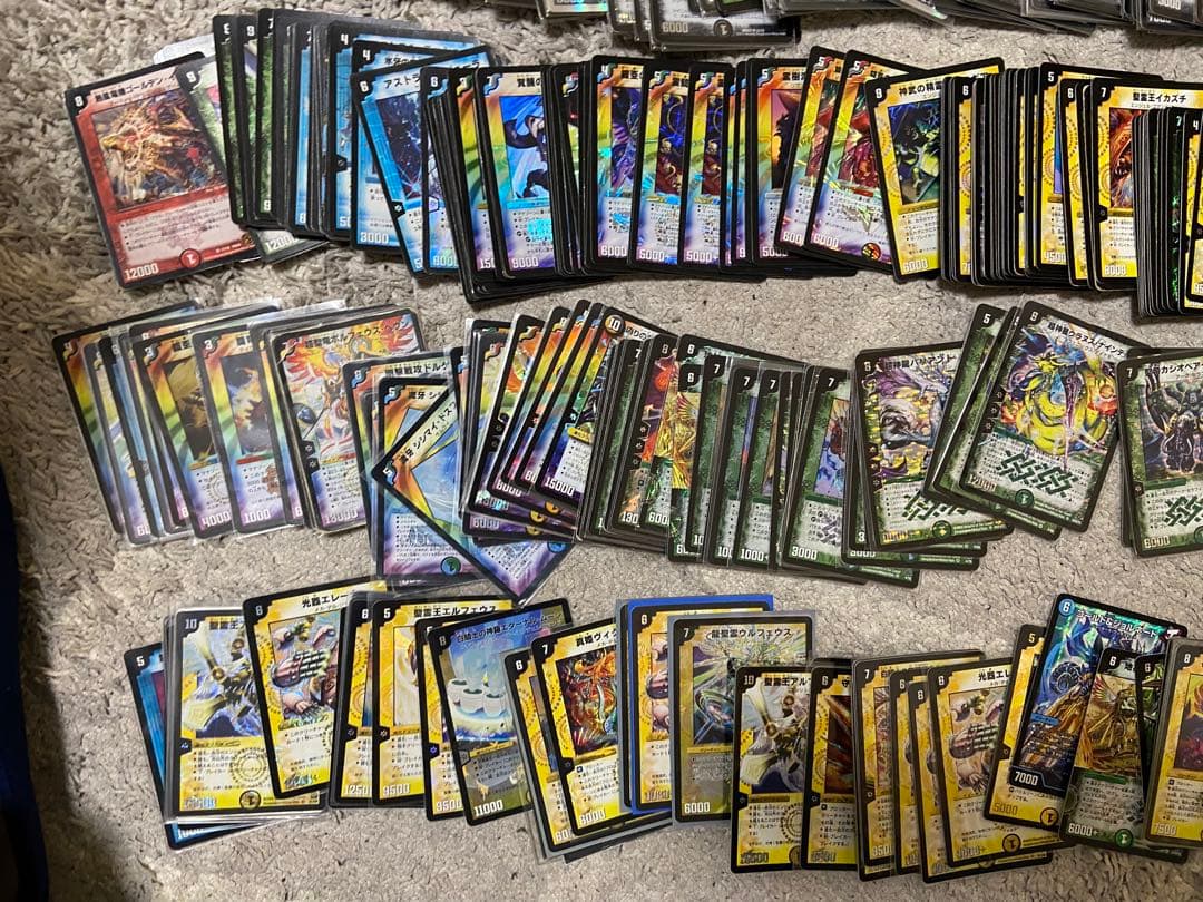 デュエルマスターズ トレーディングカード まとめ売り 大量 + スリーブ おまけ