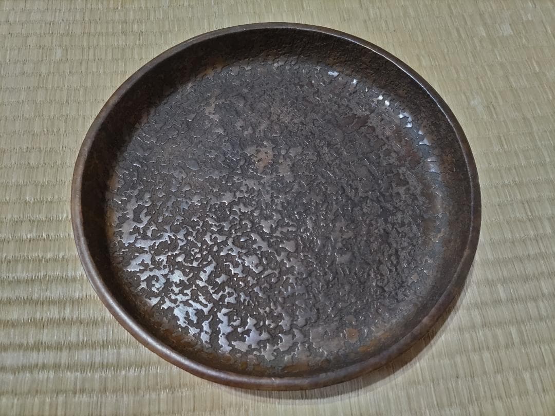 超絶技巧！虫食い模様　丸盆　在銘　中国？