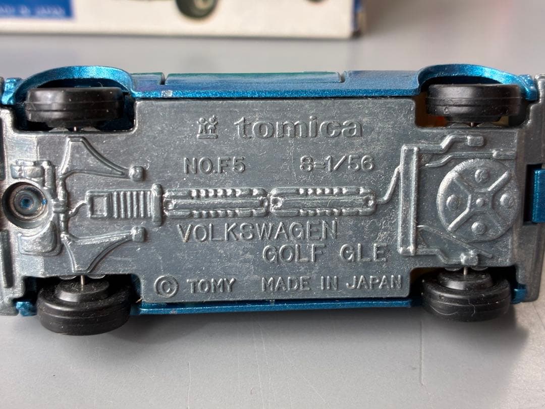 トミカ 日本製 フォルクスワーゲン ゴルフ F5