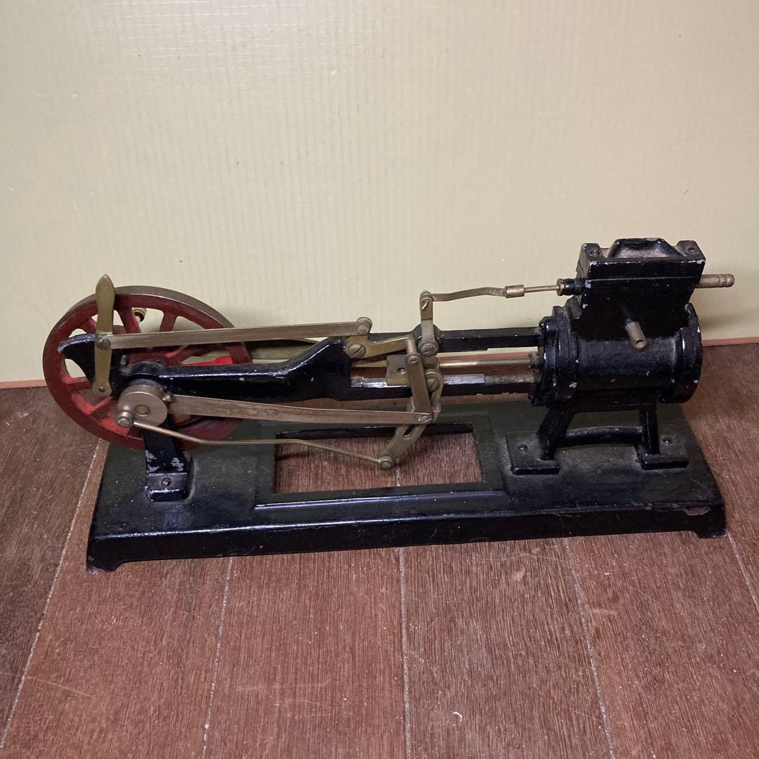 蒸気機関車 シリンダー模型