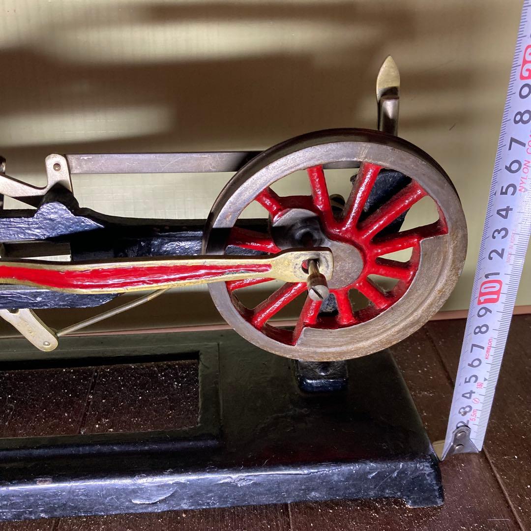 蒸気機関車 シリンダー模型