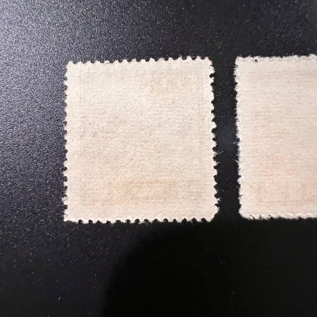 【未使用】中国切手 天安門図第5版 1万円+2万円セット