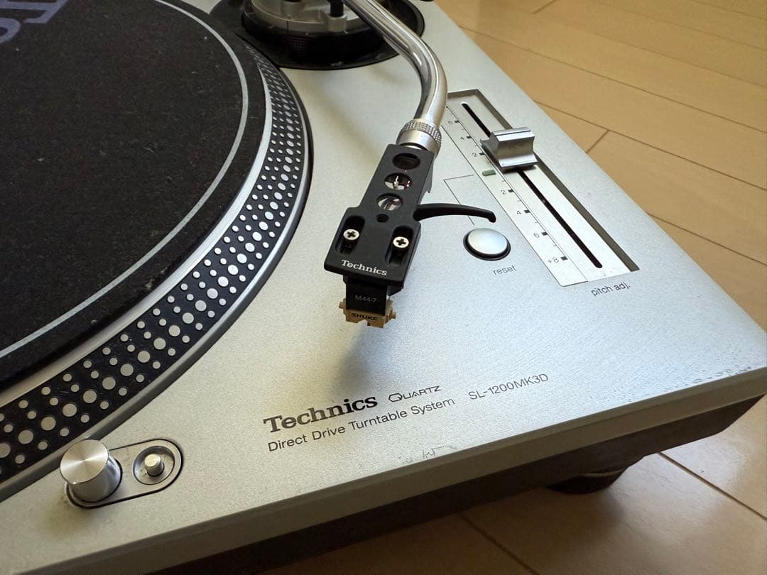 Technics SL-1200MK3D ターンテーブル　一台