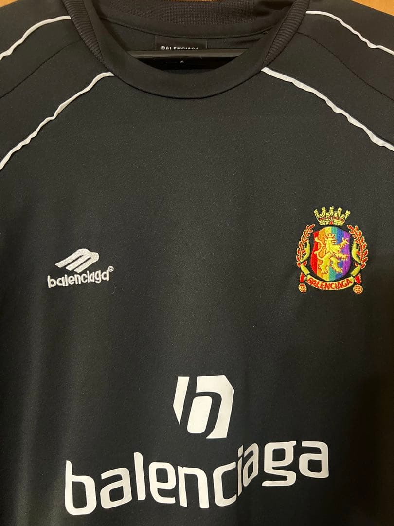 トップス balenciaga