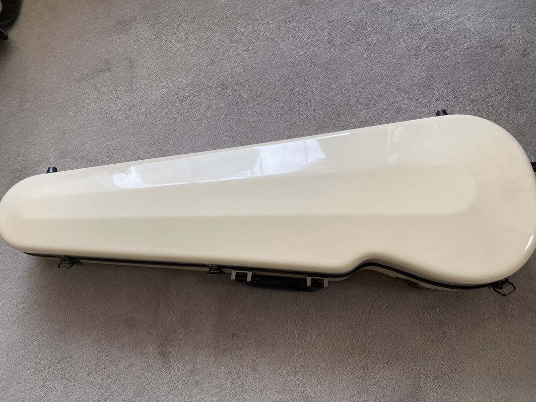 ホワイト バイオリンケース ストラップ付き　イーストマン