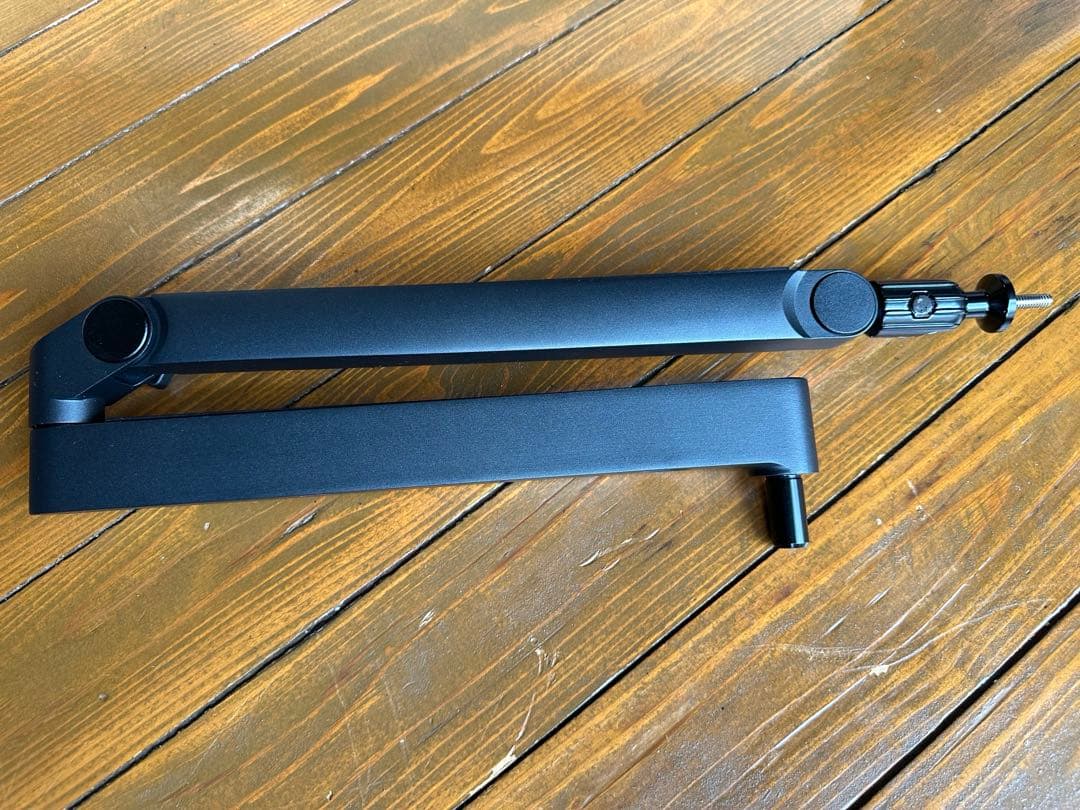 Elgato Wave Mic Arm LP 薄型マイクアーム　クランプ式