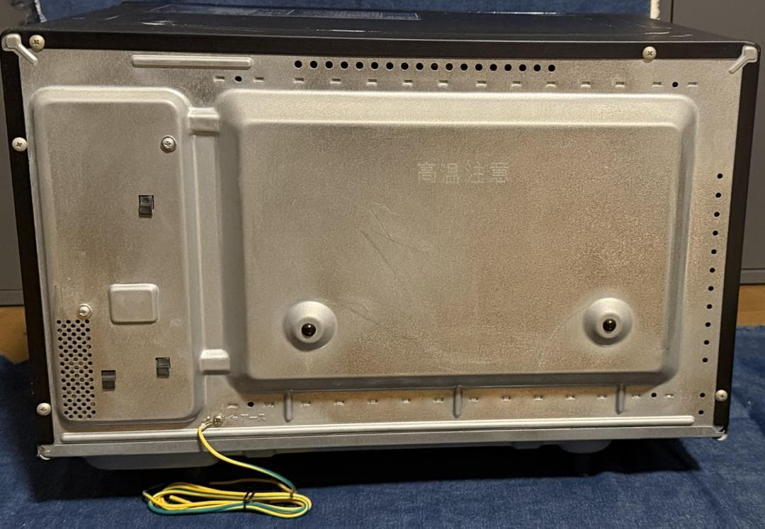 Panasonic製のオーブンレンジ NE-MS262-K 　角皿プレート付