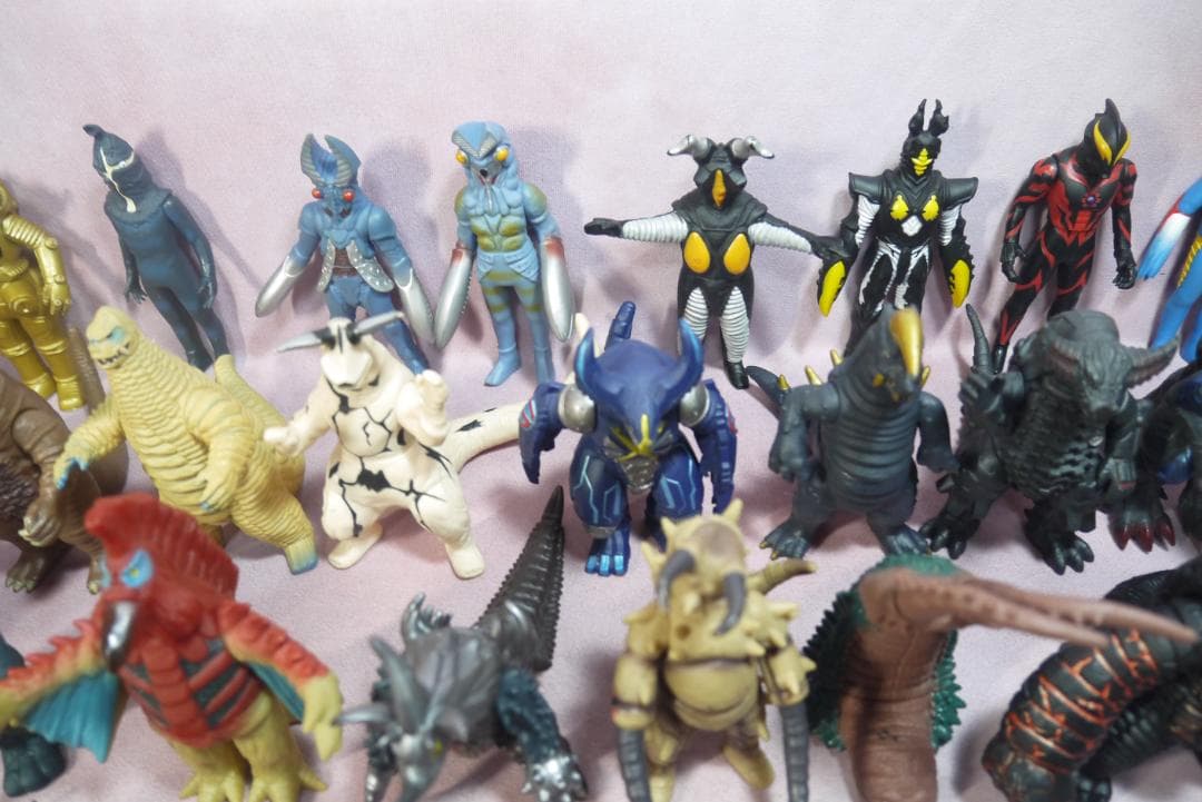 ウルトラヒーローシリーズ500　ウルトラ怪獣シリーズ500　ソフビ　101体