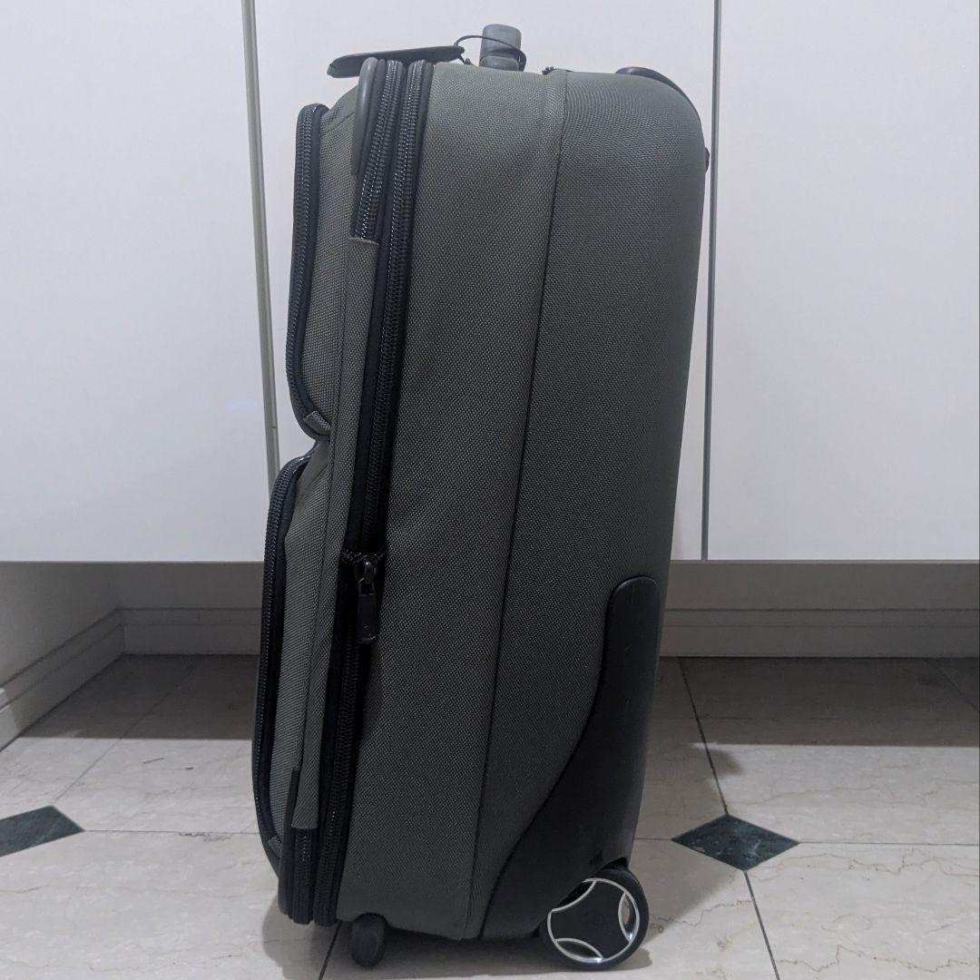 【TUMI T-TECH 未使用】 キャリーバッグ キャスター2輪 カーキ色