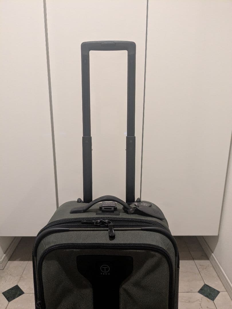 【TUMI T-TECH 未使用】 キャリーバッグ キャスター2輪 カーキ色