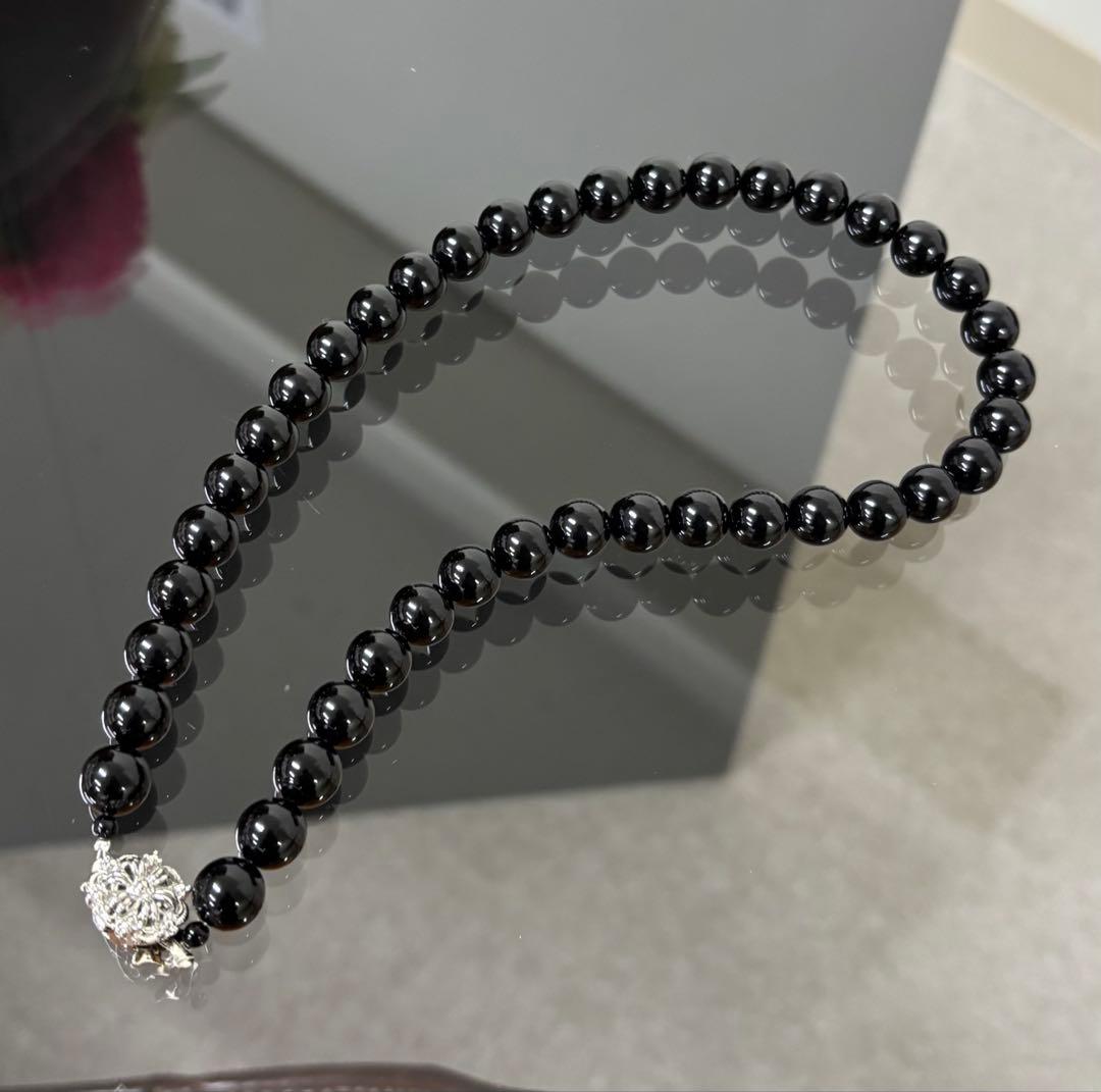 天然 黒珊瑚ネックレス（大玉１０mm珠）鑑別書付き①