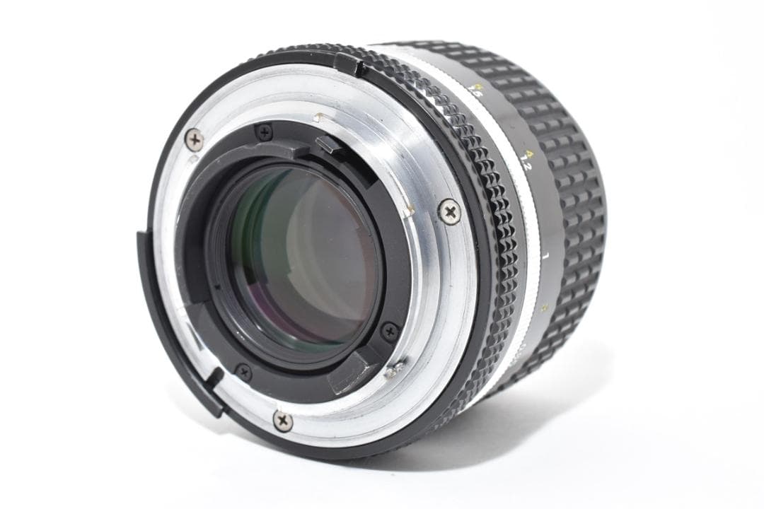 ニコン Nikon Ai-s Nikkor 85mm f/2 F/2.0 MF