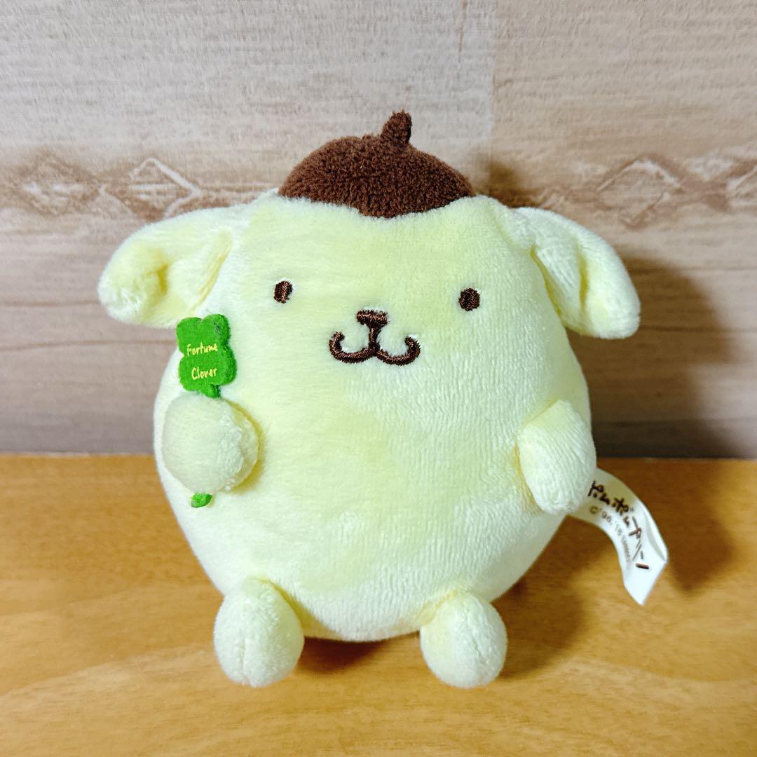 ポムポムプリン カフェ　マスコット　クローバー