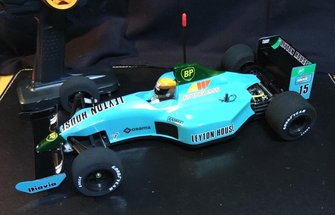 未走行：タミヤF104Wシャーシ・レイトンハウスCG901ボディ・オマケ付