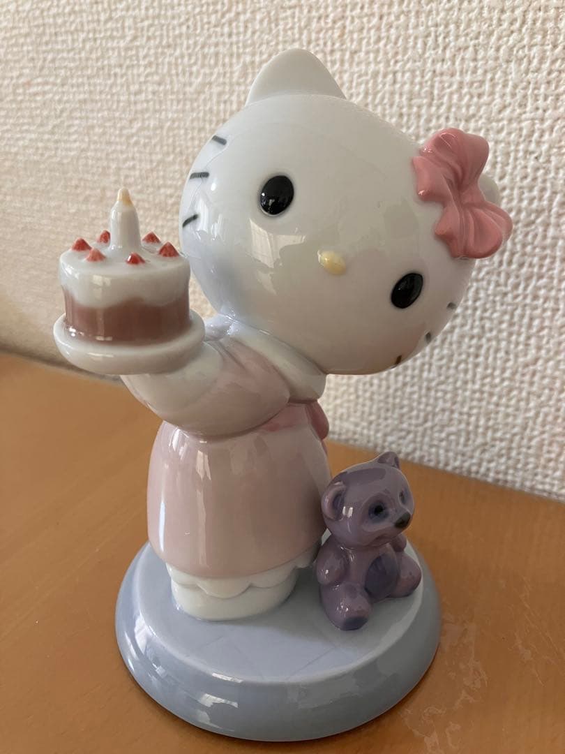 【レア】NAO ハローキティ 陶器 置物　ケーキ＆テディベア