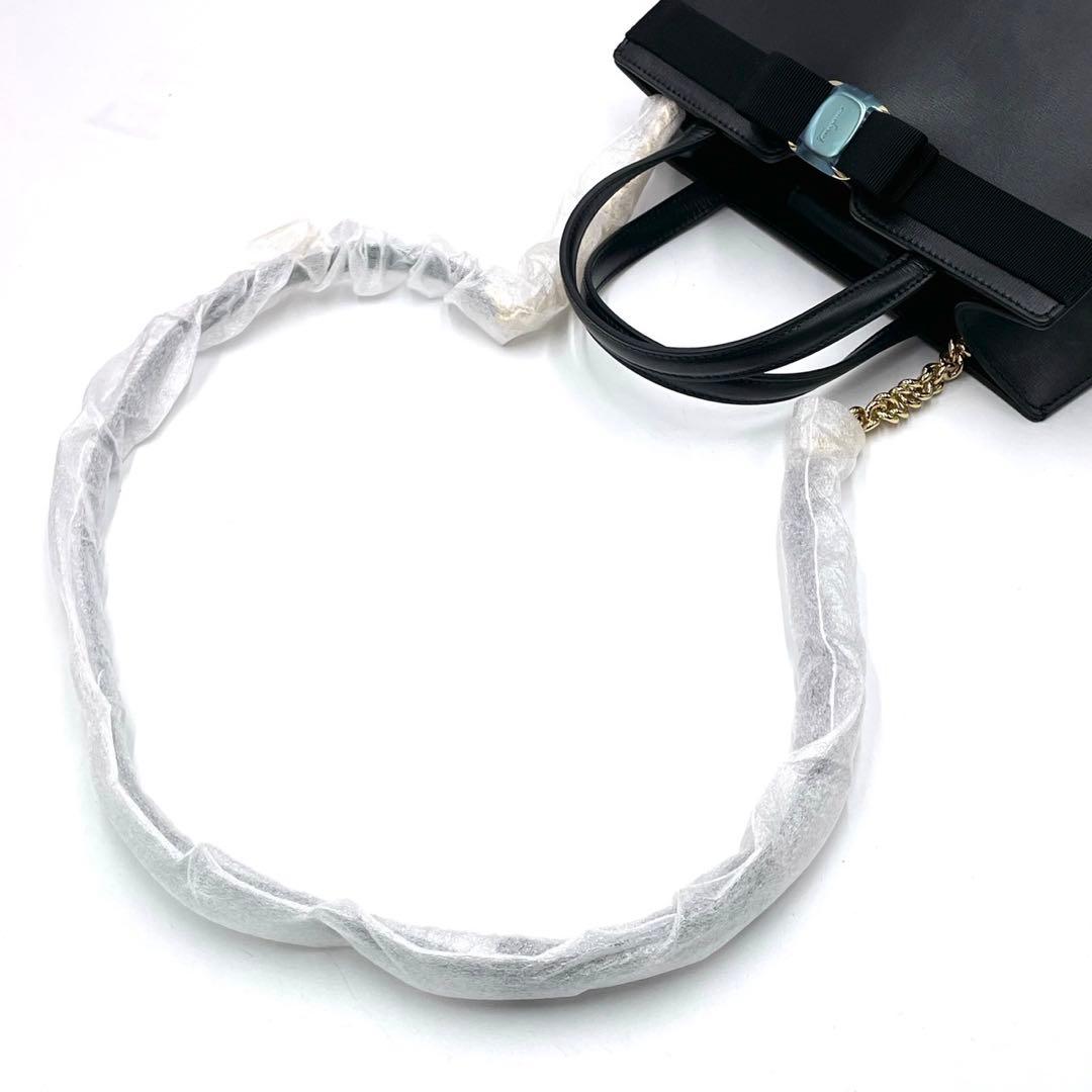 未使用品/現行モデル● フェラガモ 2way ハンドバッグ ヴァラリボン レザー