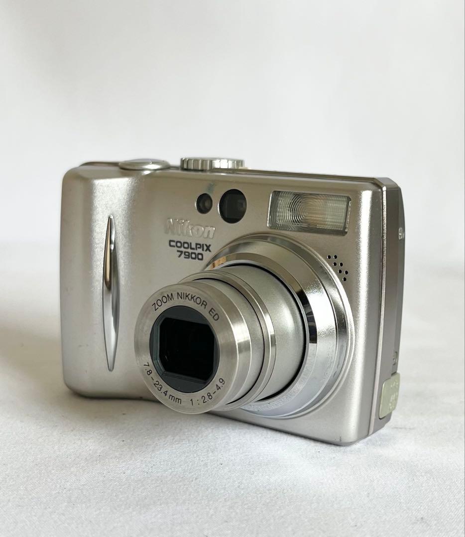 【完動品】Nikon Coolpix 7900 デジタルカメラ 動作確認済み